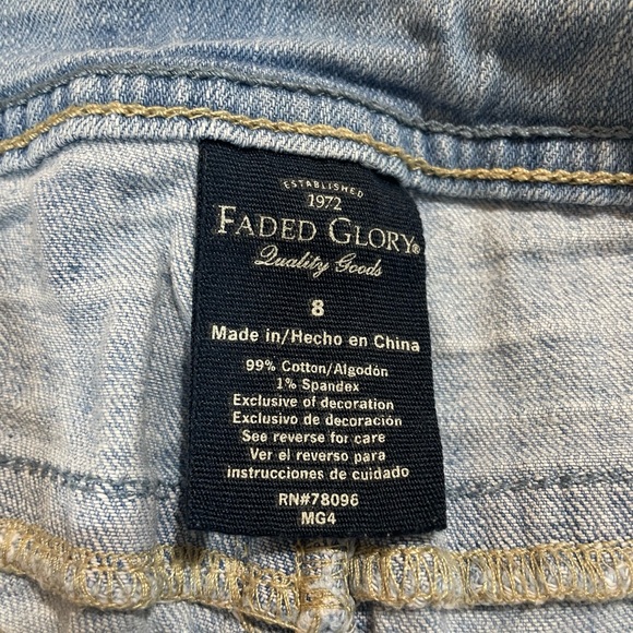 Faded Glory Lt Wash Shorts - Picture 2 of 3